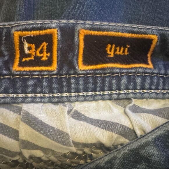 Rock Revival Yui Easy Boot Jeans Women’s 34 Embellished Fleur Pockets - Picture 5 of 8